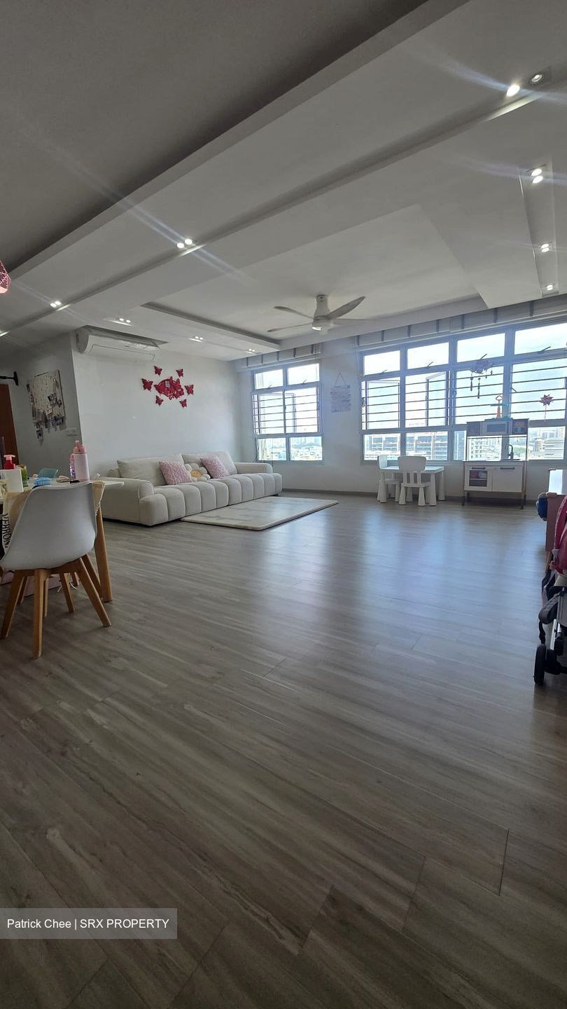 Blk 292B Skypeak @ Bukit Batok (Bukit Batok), HDB 5 Rooms #569231641